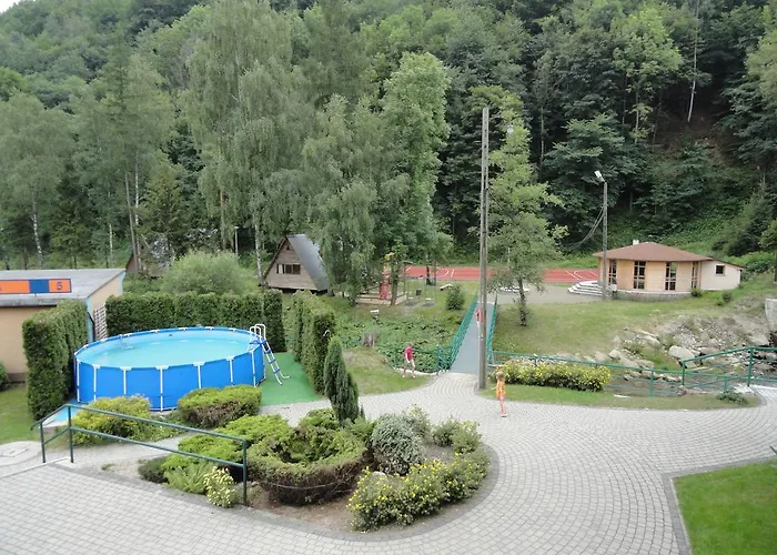 Osrodek Nad Wodospadem 게스트하우스 3*