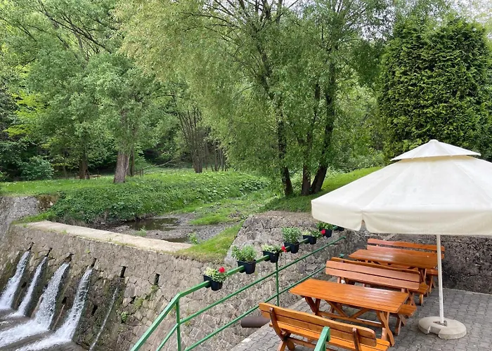 Osrodek Nad Wodospadem Międzybrodzie Bialskie